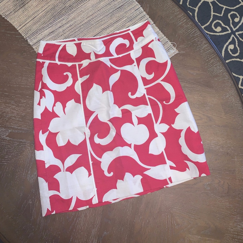 NEW Ann Taylor 2 Pink Floral Straight-Pencil Skirt